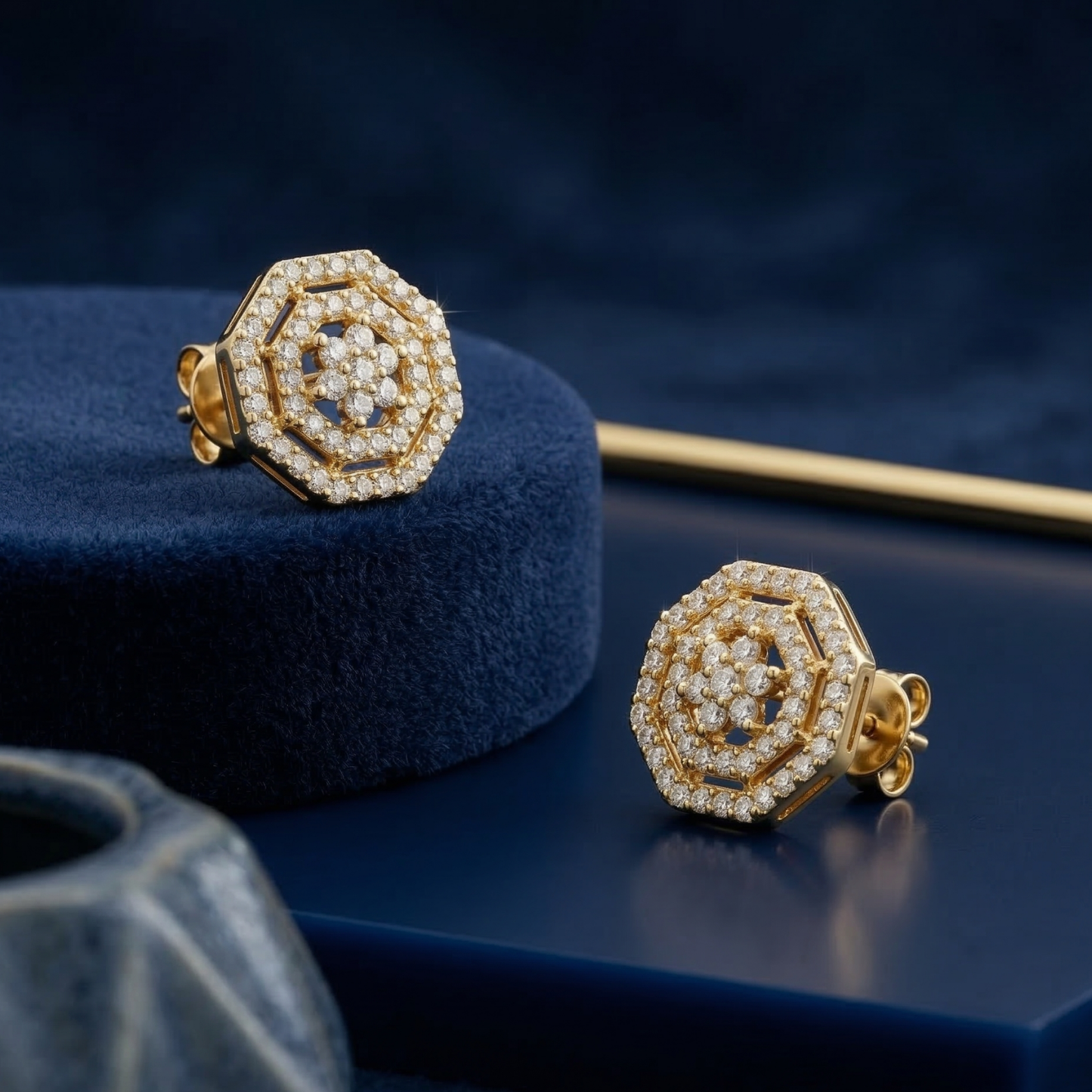 eight point radiance gold plated studs