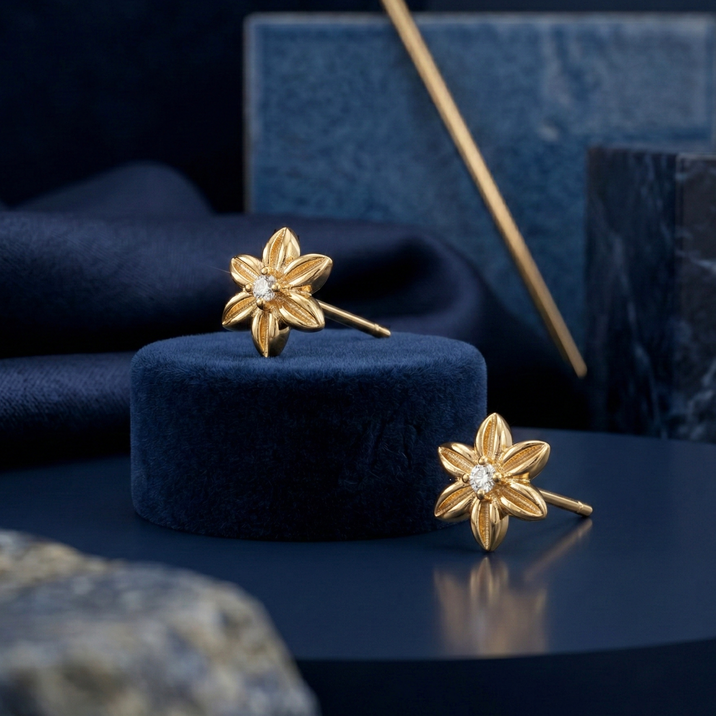 solo diamond flower gold plated studs