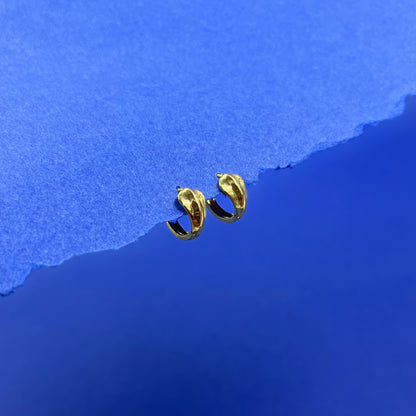 Bold Gold Plated Hugs