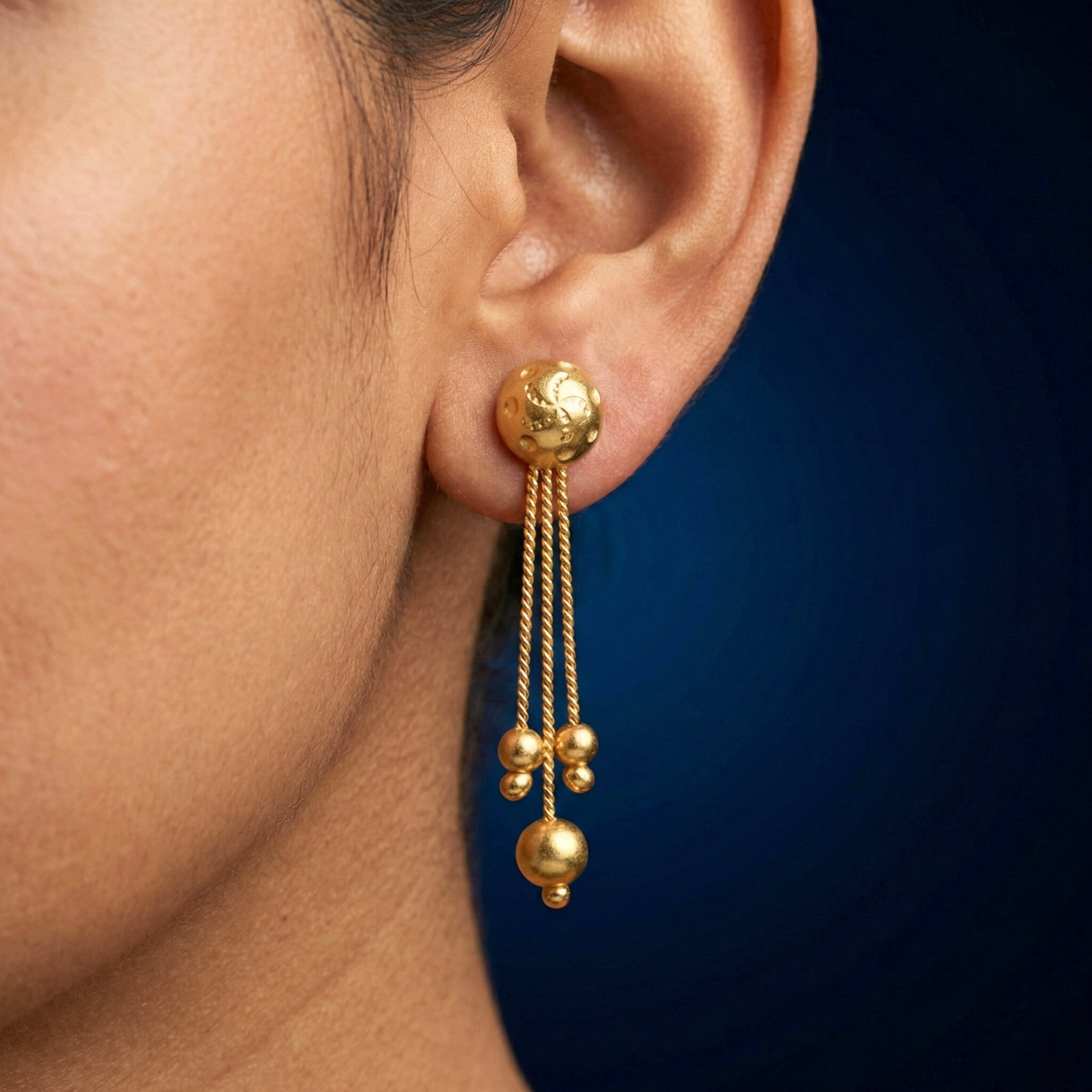 classic beads sui dhaga earrings