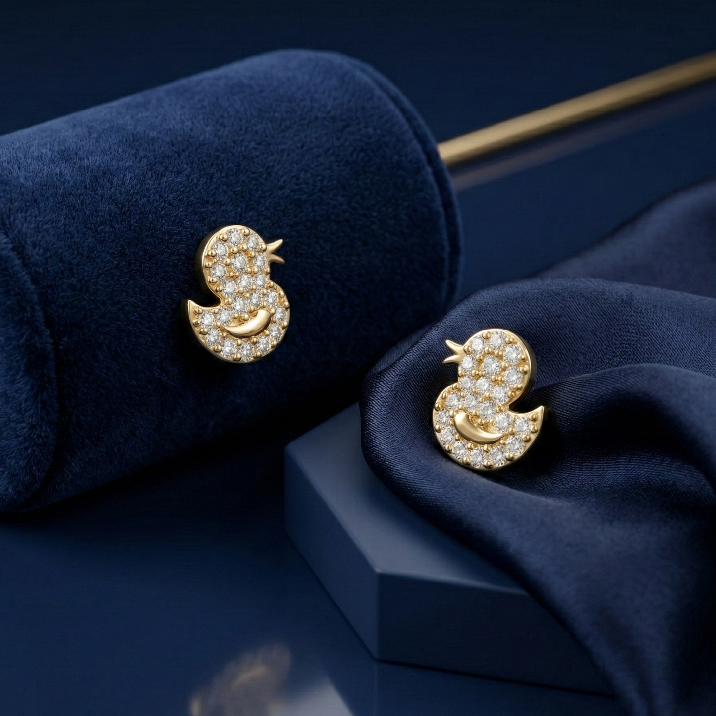 glittering duck gold plated studs