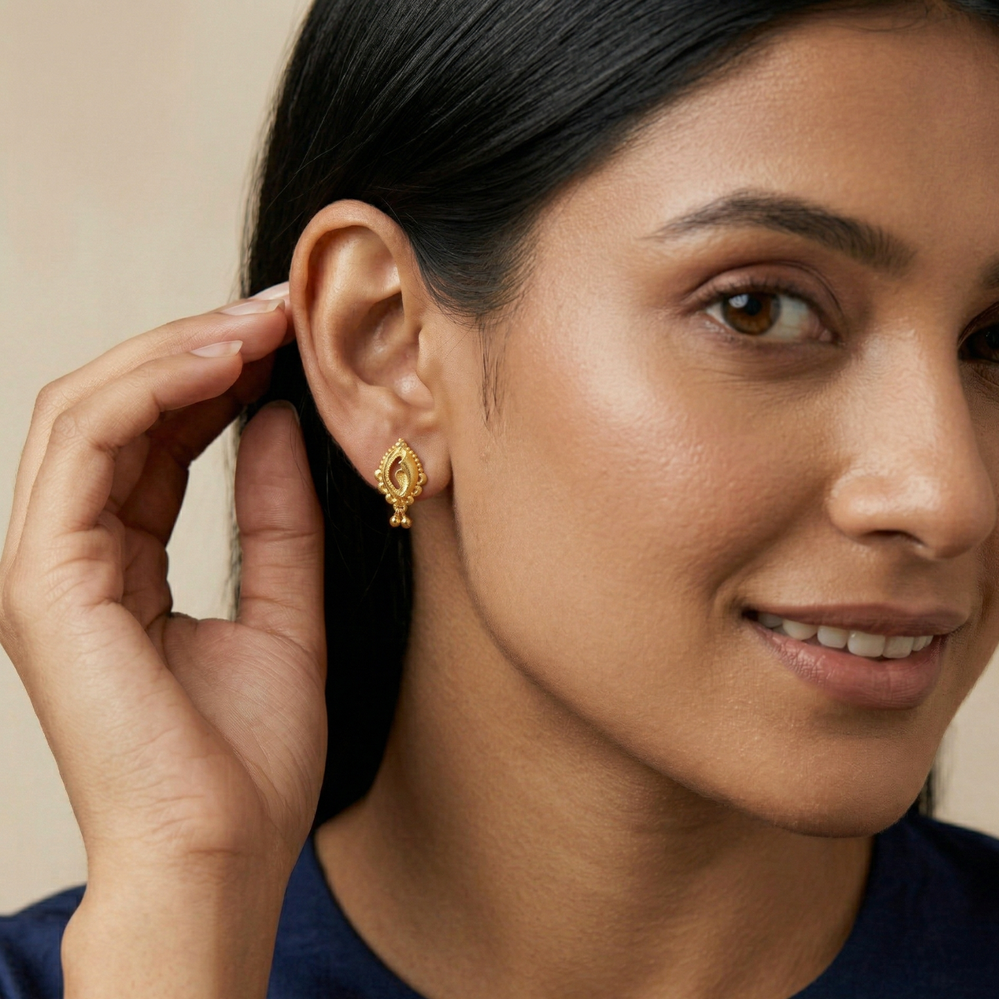 sunaina gold plated earrings
