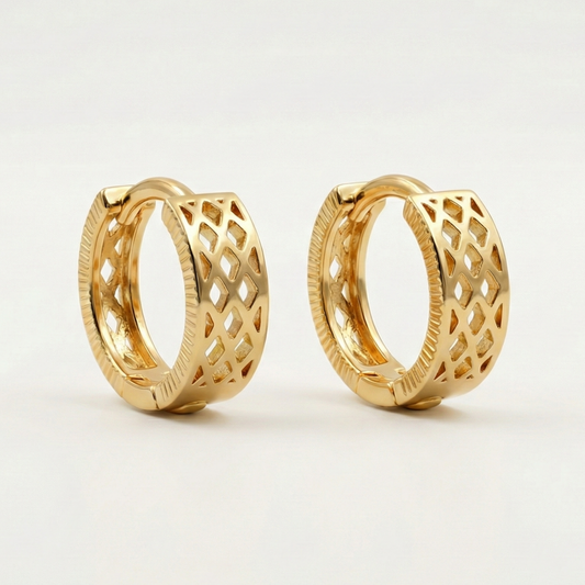 Lattice Pattern Huggie Hoops