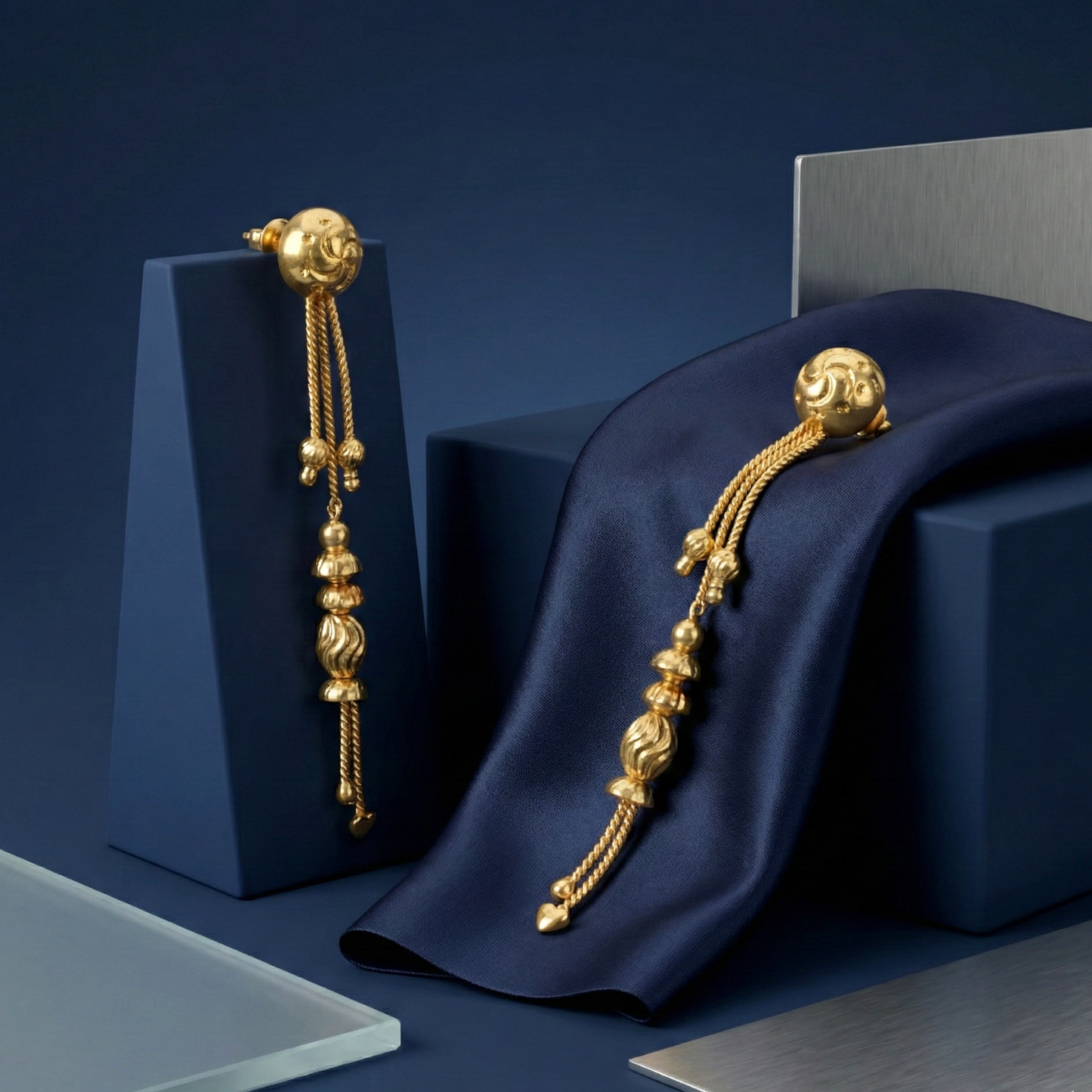 swarna tarang sui dhaga earrings