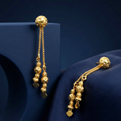 Anushka Sui Dhaga Earrings