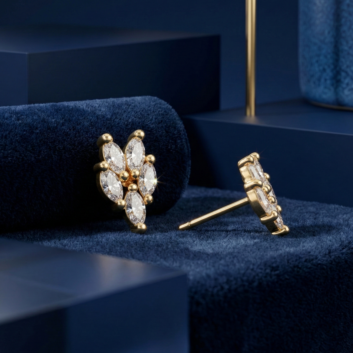 four leaves gold plated studs